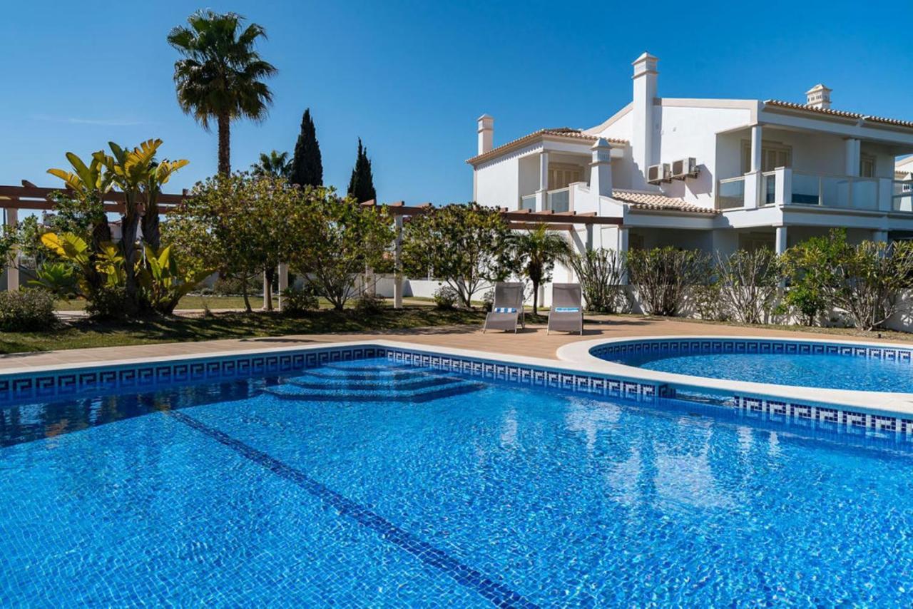 Villa Cantinho By Intiholidays Албуфейра Екстериор снимка