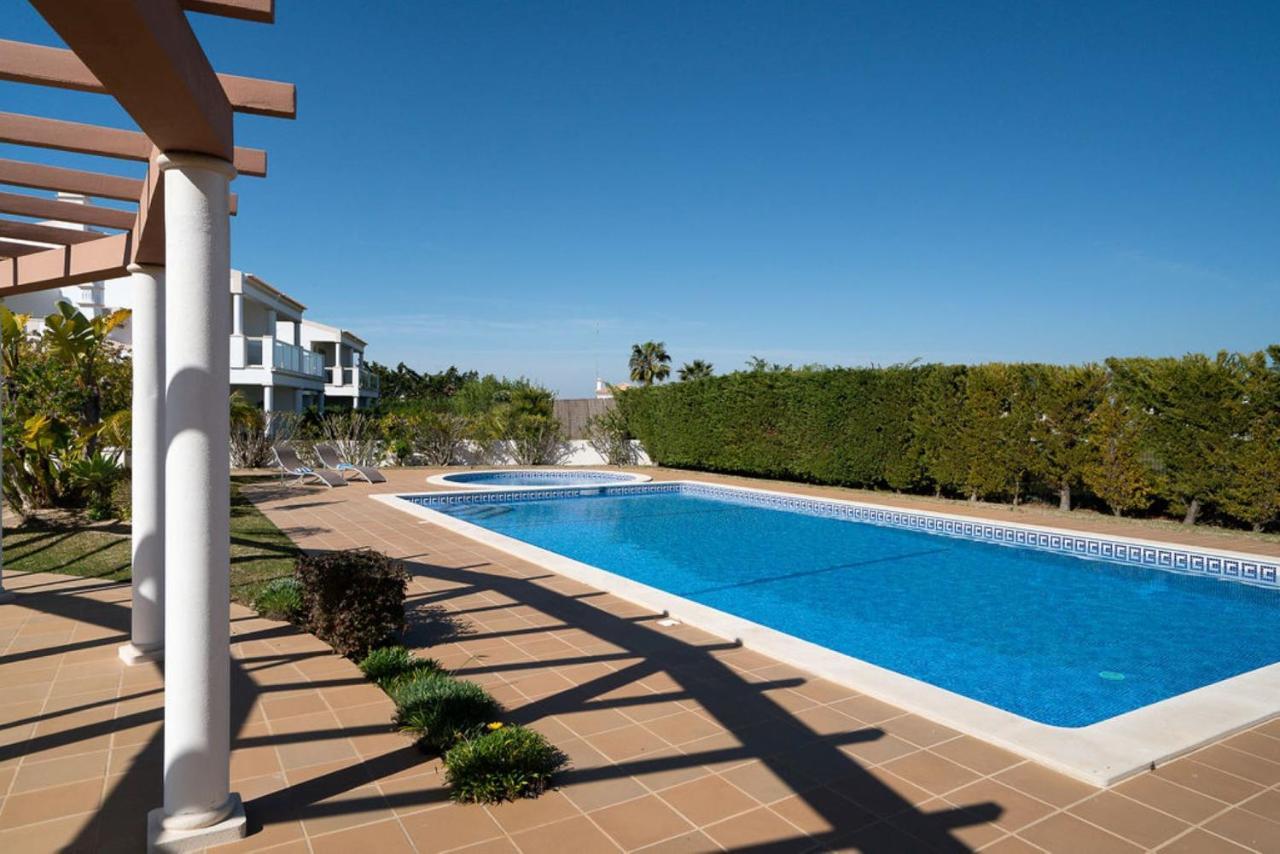 Villa Cantinho By Intiholidays Албуфейра Екстериор снимка